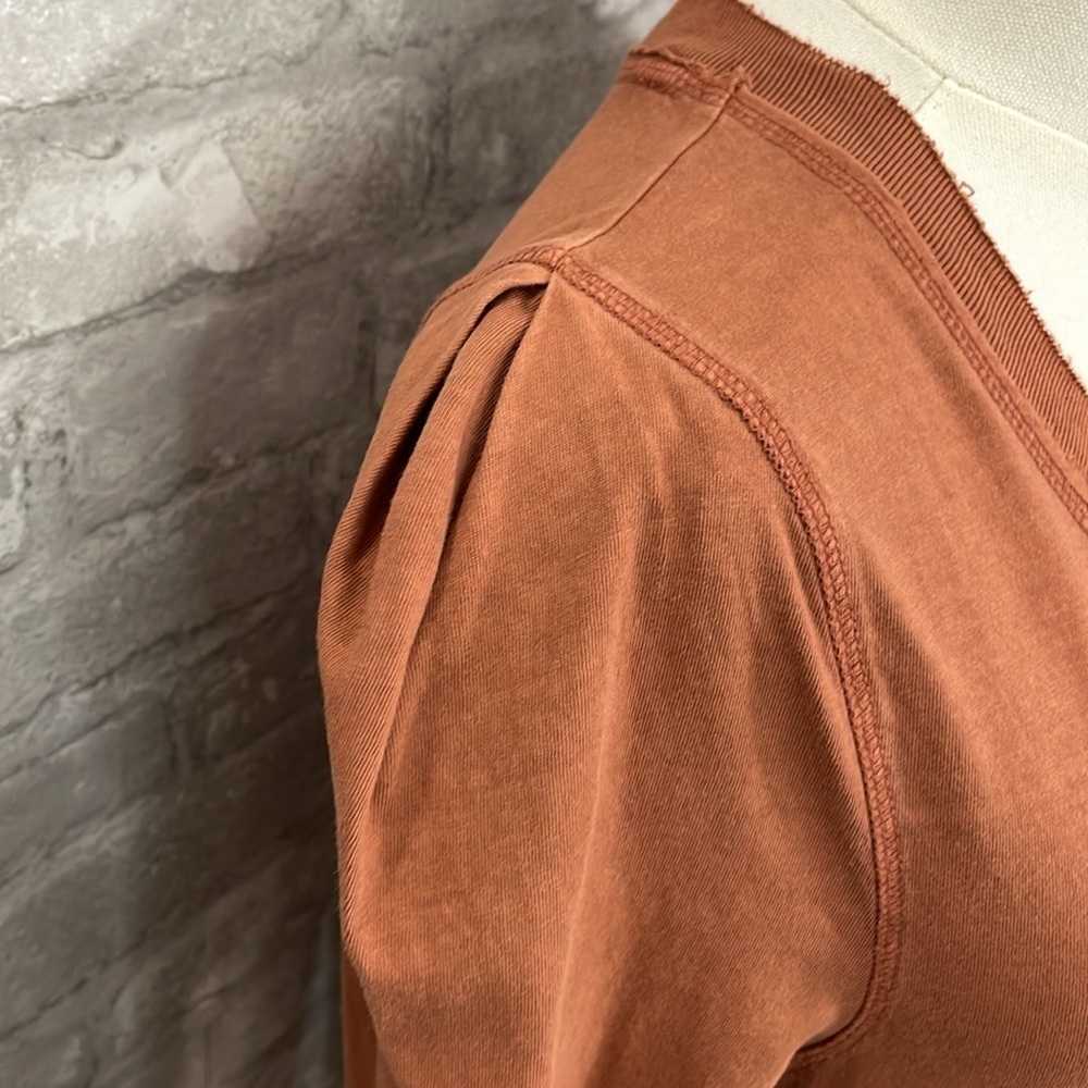 Free People We the Free Clover Puff Shoulder Top in Burnt Orange Mesa - Picture 3 of 8